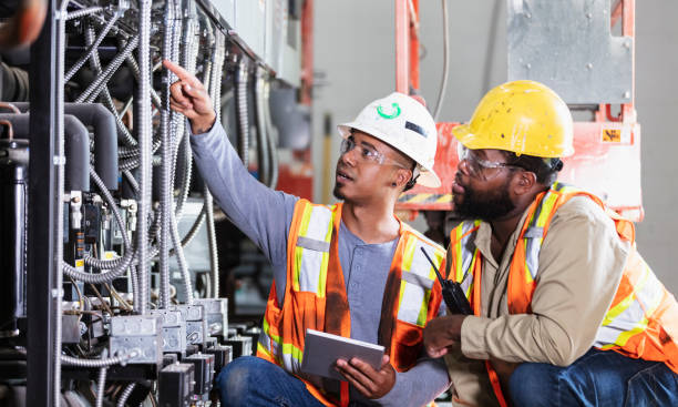 Best Commercial Electrician Services  in Bridgeport, NE